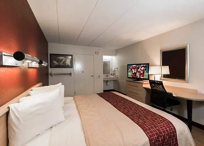 Hotel Red Roof Chicago - 2*